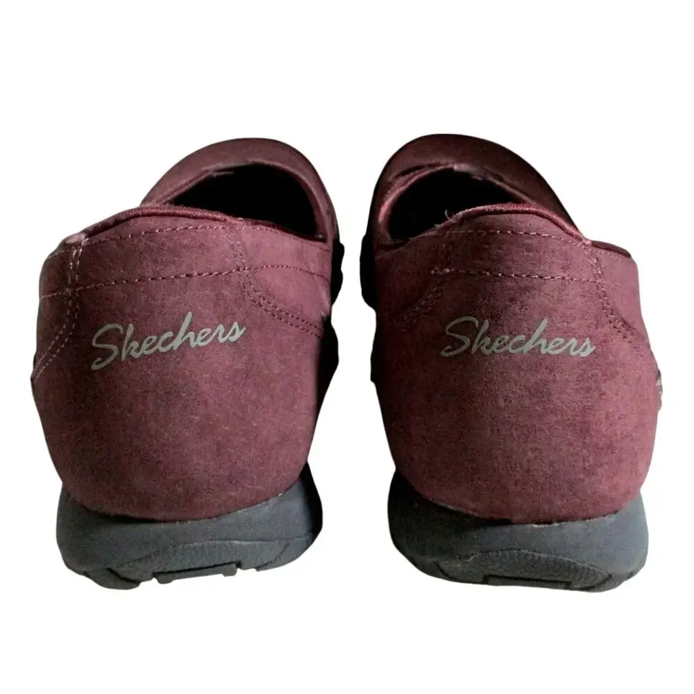 Sketchers Women's Purple Relaxed Fit Slip On Shoes Size 8M
